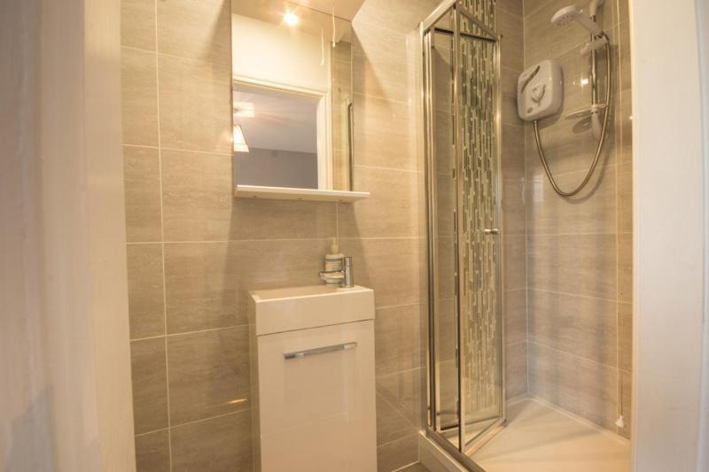 Haddon Cottage - Darwin Lake Holiday Village Μάτλοκ Εξωτερικό φωτογραφία